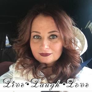 Meet your Posher, Dina